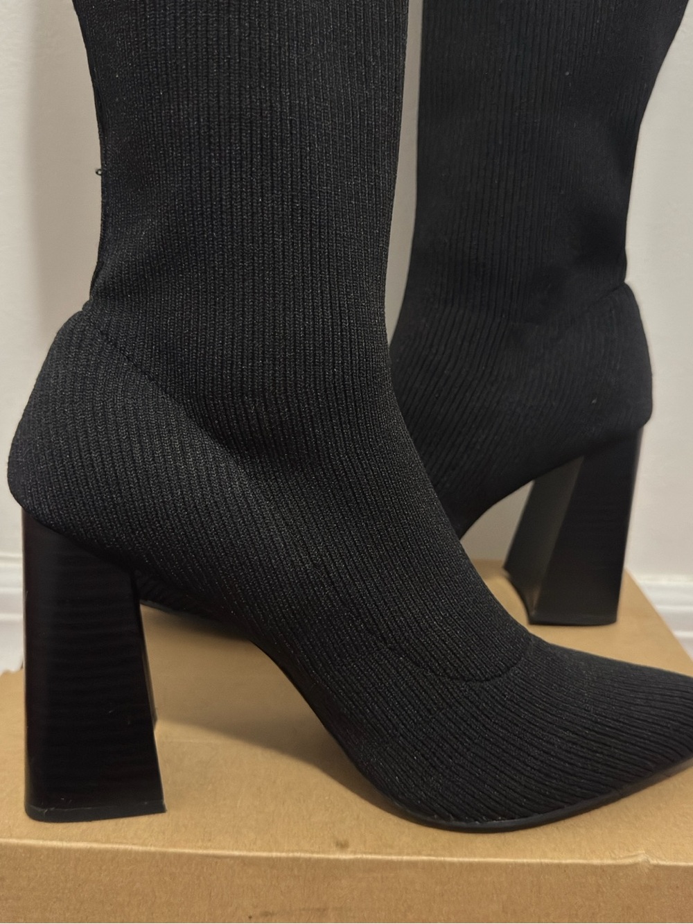 Forever 21 Black Ribbed Knit stretch Knee Boots Block Heel Size 8 US - Picture 6 of 13